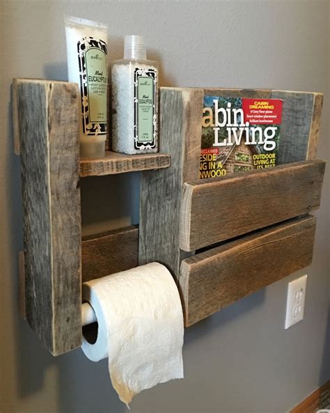 Ce Porte Papier Toilette Semble Merveilleux Dans Une Salle De Bains