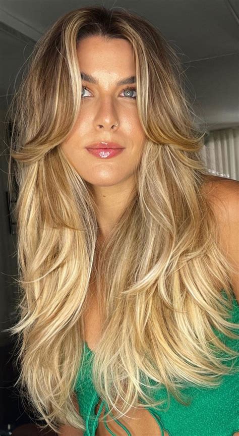 50 Cute Summer Hair Colours Peach Blonde With Layered Bangs