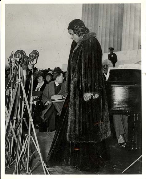 Marian Anderson And The Easter Sunday Concert April 9 1939