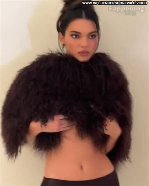 Nude Influencer Kendall Jenner Video Archives Influencers Gone Wild