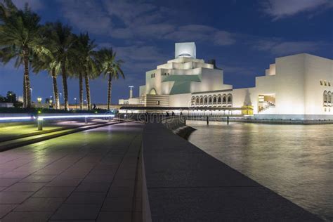 Night Scene of the Museum of Islamic Art in Doha, Editorial Photo ...