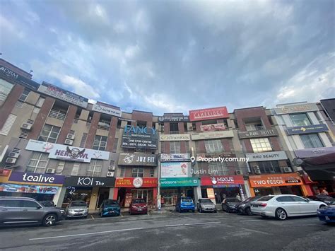 4 Storey Shop Lot Facing Main Road Sri Petaling For Sale RM6000000