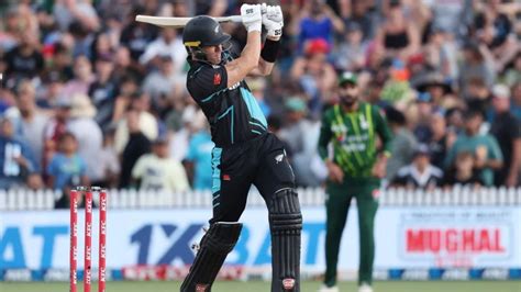 Finn Allen Smashes Record Breaking 16 Sixes In Third T20I Against Pakistan