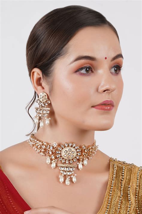 Buy Gold Plated Kundan Meenakari Work Choker Set By Chhavi S Jewels