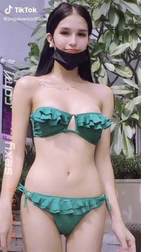 Sexy Jing Alvarez Shows Cleavage In Green Bikini Sexyfilter