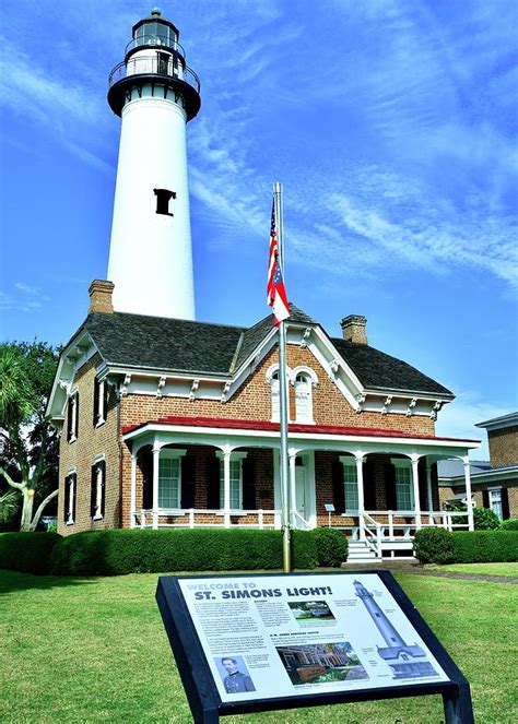 St Simons Light Photograph By Frozen In Time Fine Art Photography