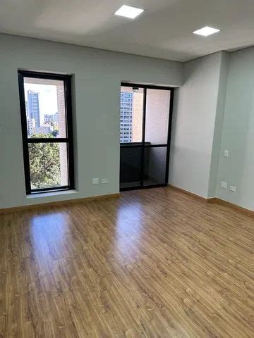 Excelente Sala Comercial No Centro De Curitiba Uma Vaga De Garagem