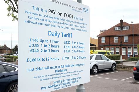 Hospital Parking Sign Photograph By Mark Thomasscience Photo Library