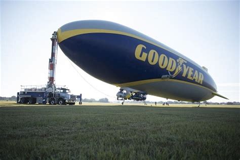 Goodyears New Wingfoot One Flies Home The Lighter Than Air Society