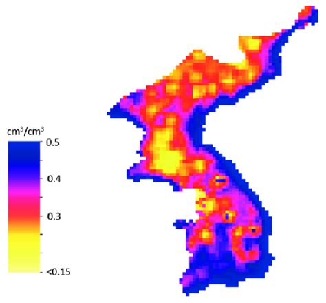 Spatial distribution of SMAP surface soil moisture in summer (June ...