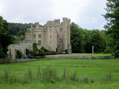 Duns Castle © Martin Dawes Geograph Britain And Ireland