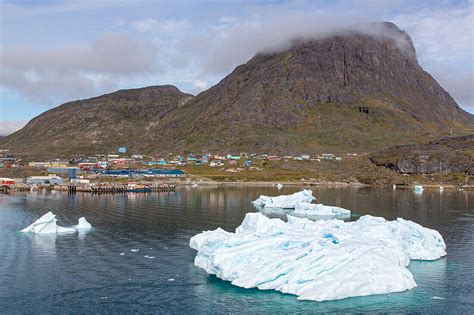 Icebergs In Front Of The Little Town License Image 71188481