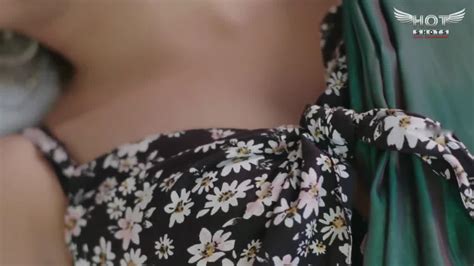 El Médico Tiene Relaciones Sexuales Con Paciente De MILF Caliente