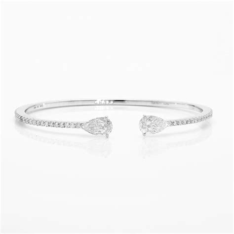 Duet Pavé Diamond Bangle