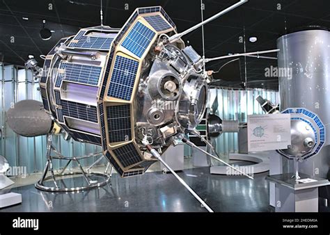 museum  cosmonautics model   luna      soviet
