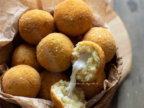 Polpette Di Patate Fritte O Al Forno La Ricetta Perfetta Veloce E