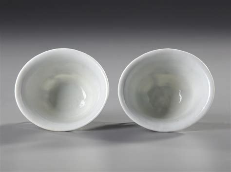 A Pair Of Chinese Blanc De Chine Wine Cups 18th Century