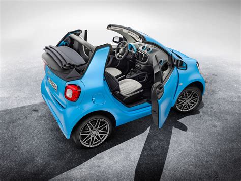 Smart Fortwo Cabrio Brabus Edition FOTO