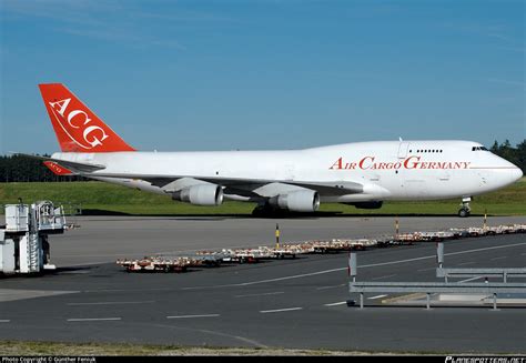 D ACGB ACG Air Cargo Germany Boeing 747 409 BDSF Photo by Günther