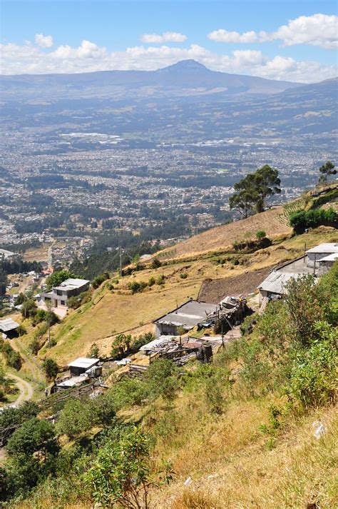 Valle De Los Chillos Ecuador Tripcarta