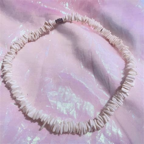 Vintage Puka Shell Necklace Details A White Depop