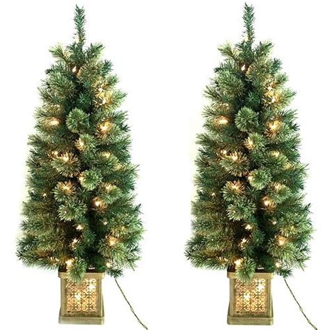 4ft Pre Lit Christmas Tree Hmdcrtn