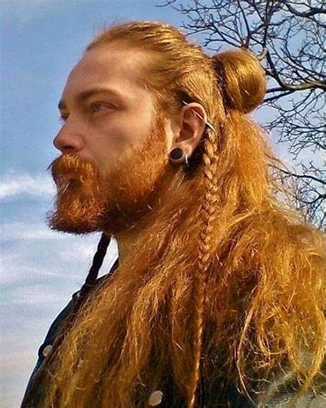 35 Bold Viking Braids for Men's Authentic Look - Hood MWR