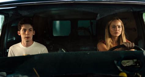 Jennifer Lawrence Dates 19 Year Old In Funny No Hard Feelings Trailer