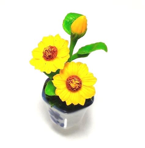 Sunflower Miniatures Clay Flower Dollhouse Home Decoration Handmade