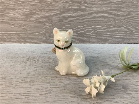 Vintage Fenton White Iridescent Glass Cat Figurine Hand Etsy