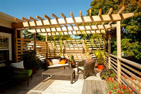 Holz Pergola Im Garten Moderne Beispiele