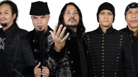 Ari Lasso Persembahkan Lagu Hampa Khusus Kepada Iriana Jokowi Yang