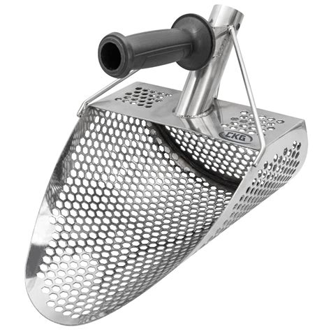 What Are The Best Beach Sand Scoops For Metal Detecting Ckgscoop