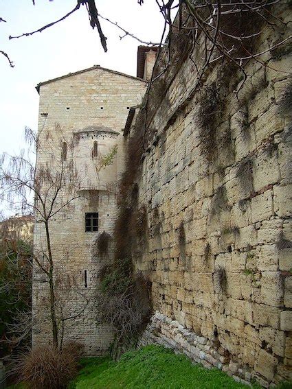 Festival Radici Di Pietra Mura Etrusche E Umbria Antica