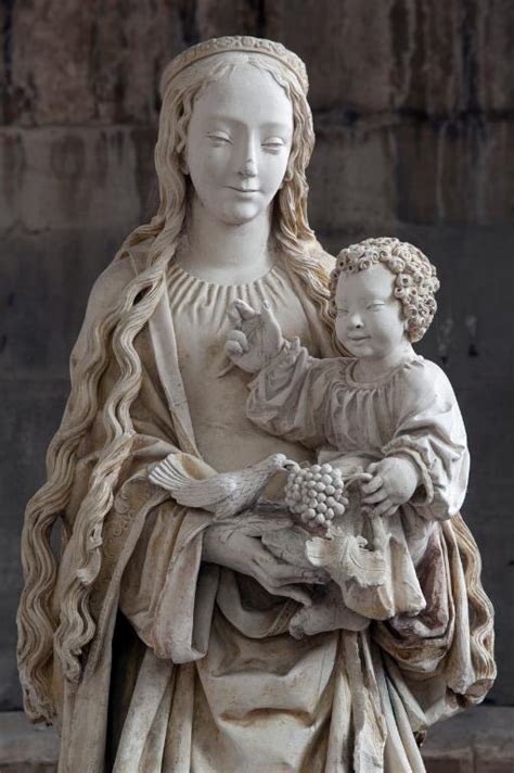 Statue Vierge à l Enfant dite Vierge aux raisins Inventaire