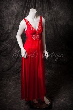 Vintage Olga Nightgown Lingerie Red Bodysilk By MarvelsVintage Peignoir