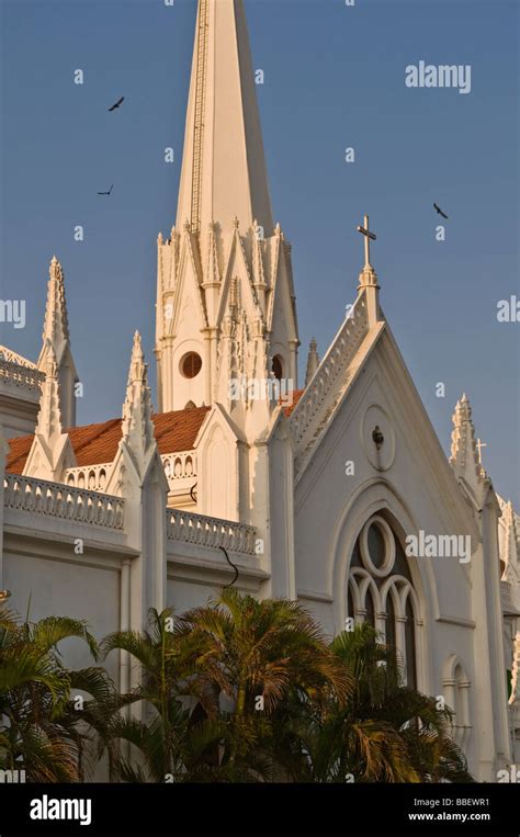 San Thome Cathedral Chennai Tamil Nadu India Stock Photo Alamy