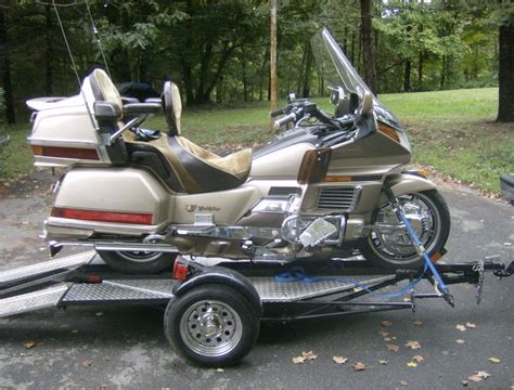 The Correct Way To Tie Down A Goldwing On A Trailer Steve Saunders