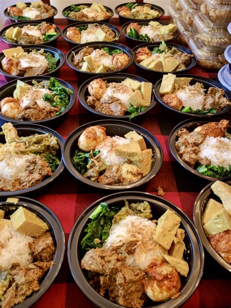 Nasi Rendang Padang Steamed Rice With Beef Rendang Vegetables