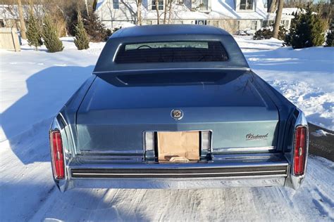 1985 Cadillac Fleetwood Brougham DElegance 5 Barn Finds