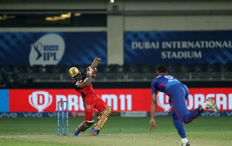 Ipl Glenn Maxwell Said You Can Finish It Off Srikar Bharat On