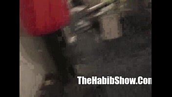 Pequeños monstruos de libras folla y chupa XVIDEOS