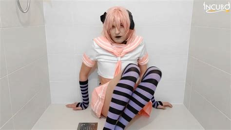 Leona In Astolfo Cosplay Toont Haar Kont En Berijdt Anale Dildo Tot Ze Klaarkomt Xhamster