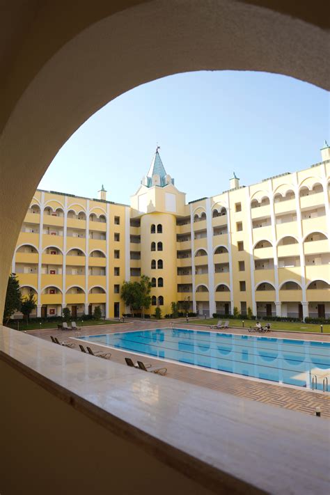 Photo of a Resort · Free Stock Photo