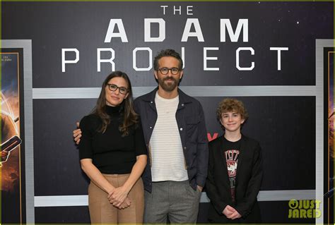 Jennifer Garner Hypes Up the Long-Awaited Reunion Featured in 'The Adam Project' Movie: Photo ...