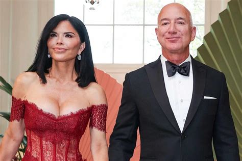 Lauren S Nchez Stuns In Racy Red Corset Dress With Jeff Bezos At White