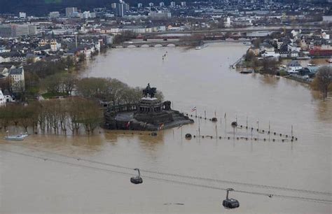 Wasserstände von Rhein und Mosel steigen bis Mittwoch an