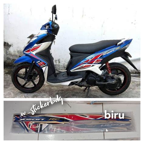 Striping Stiker Lis Bodi Yamaha Xeon Rc Biru Lazada Indonesia