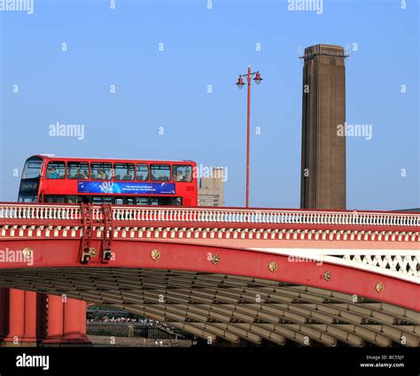 Blackfriars Bridge Bridge London With Tate Modern In The Background