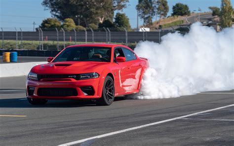 Dodge Charger Hellcat Widebody 2020 La Survivante Guide Auto